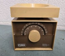Vintage PYREX  Kitchen Weighing Scales Working Condition