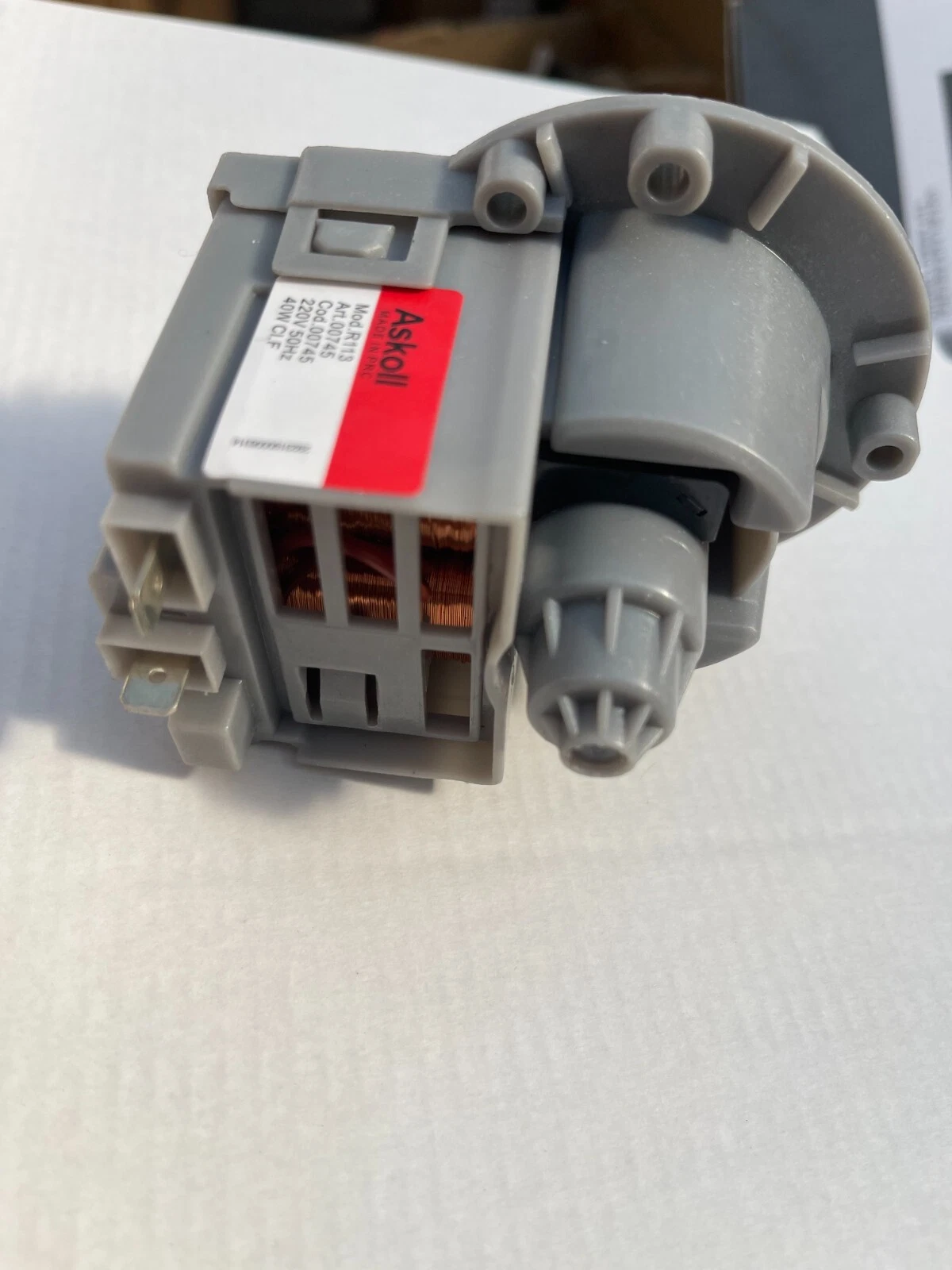 Picture 2 of 4