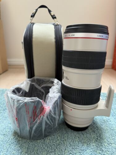 Canon EF 70-200mm f/2.8 L IS USM Lens - Picture 3 of 5