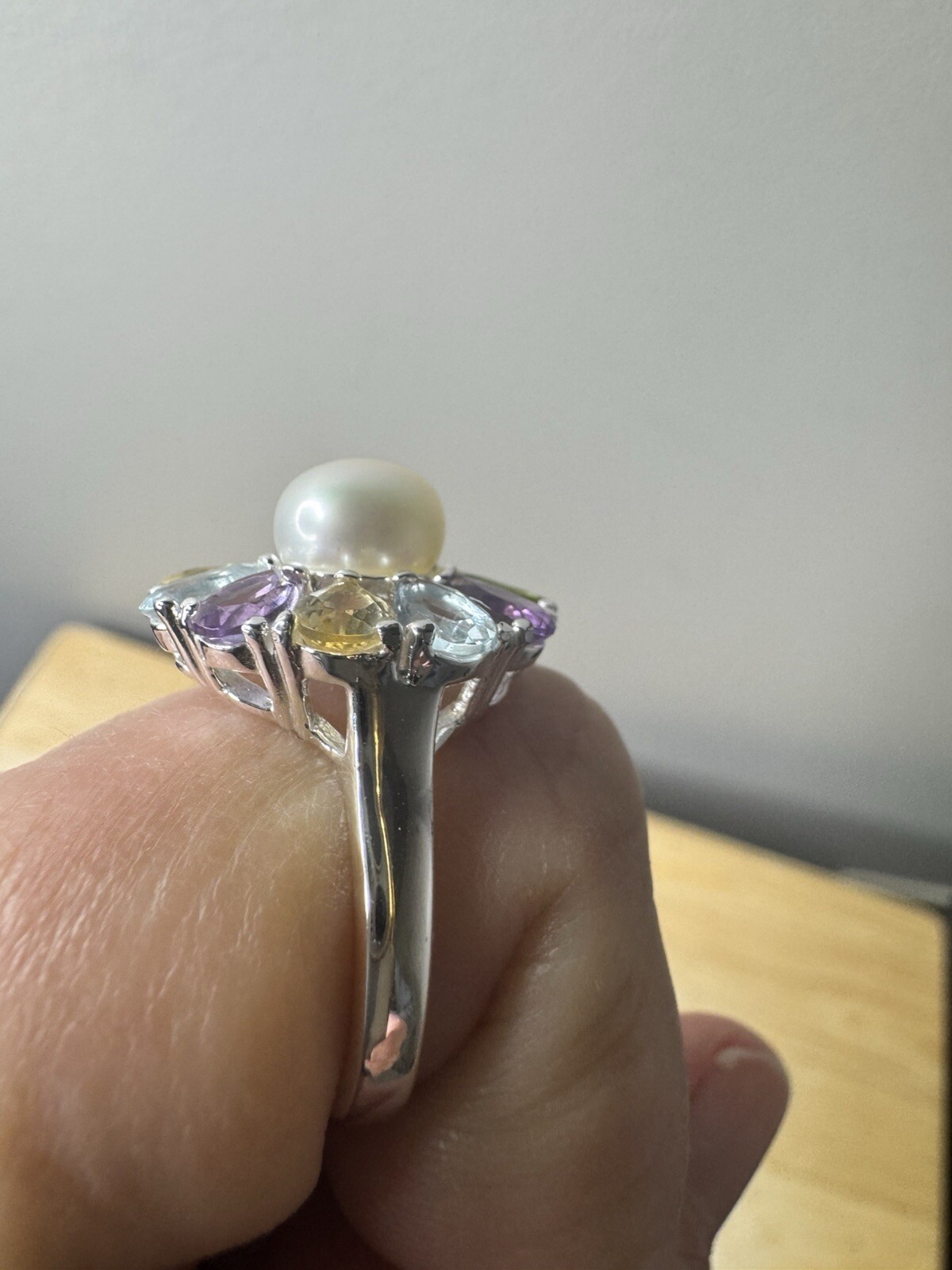 Sterling Silver Multi Stone Ring Size 9.5 - image 4