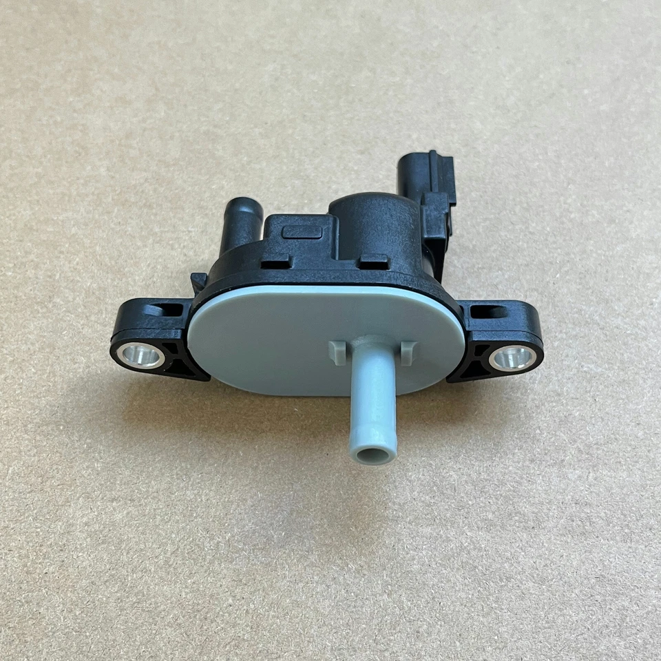 Electroválvula de purga de bote de vapor OEM Honda Acura 36162-RMX-A01 Foto 3 de 4