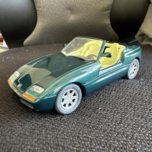 BMW Z1 *FOLDING DOORS* Schabak Model 1:24 Greed Diecast Car Made In Germany - 第 1/15 張圖片