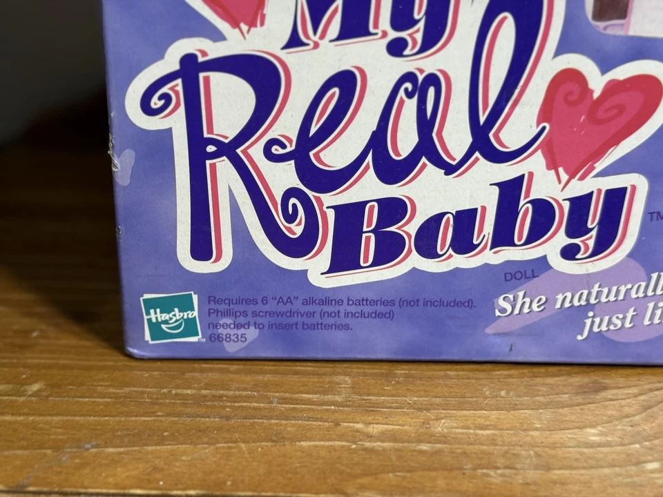 Hasbro RARO My Real Baby Muñeca Interactiva Tecnología de Respuesta Natural 2000 Nuevo Foto 2 de 4