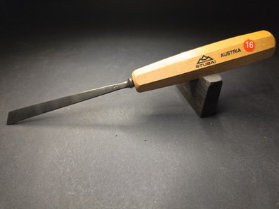 Stubai No 2 Skew Corner Chisel 3/8 in Cut Wood Carving Austria