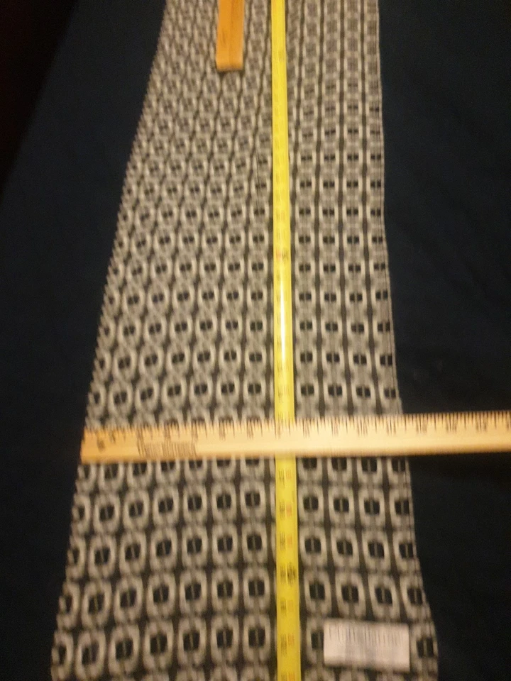 CROFT & BARROW | Negro/Blanco/Gris Geométrico con Flecos Suave Rectángulo Bufanda Foto 4 de 4