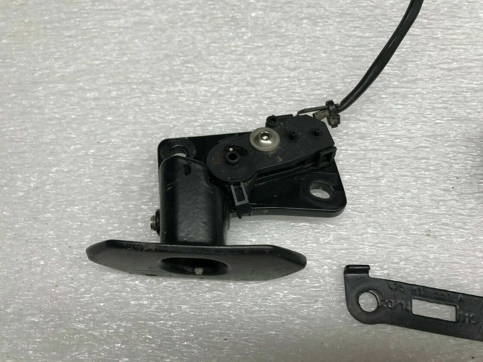 LAMBORGHINI AVENTADOR ROADSTER LEFT RIGHT HARD TOP SUPPORT SET OEM 475817720