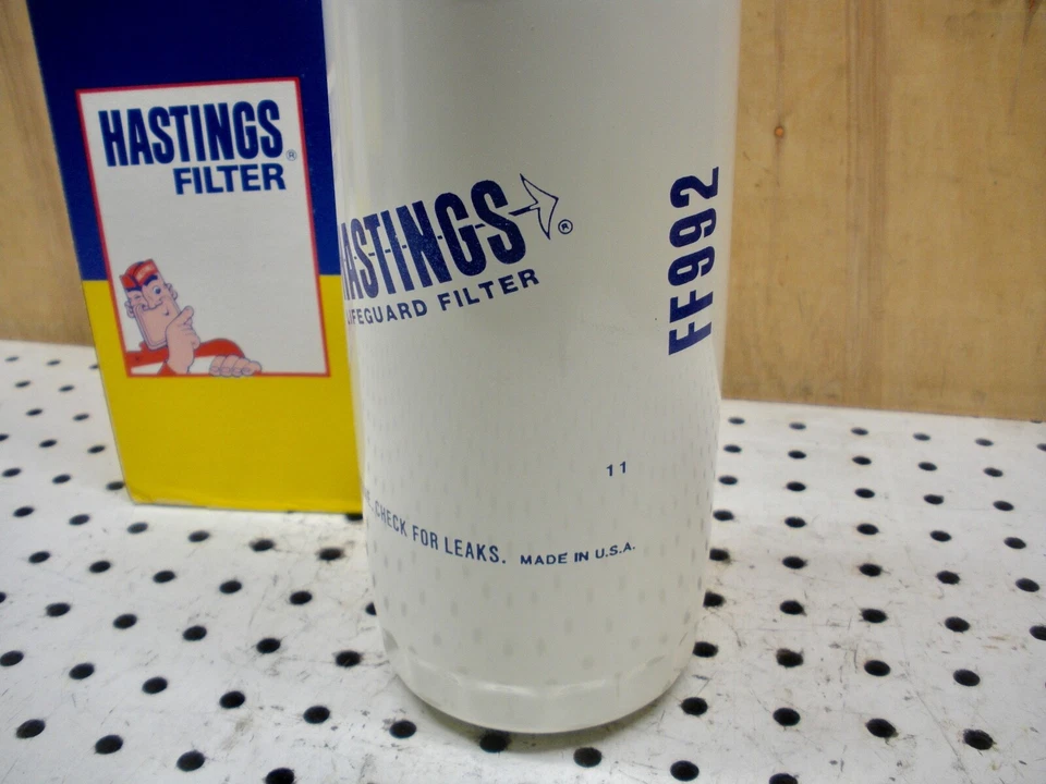 Filtro de combustible diésel FF992 Hastings se adapta a INTERNATIONAL KENWORTH MACK FREIGHTLINER Foto 3 de 4