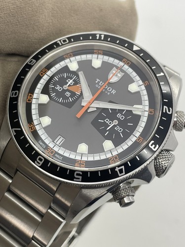 2013 Tudor Heritage Chronograph Automatic 42mm Steel Watch 70330N B+P - Picture 7 of 14