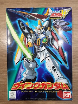 1995 Bandai Wing Gundam Mobile Suit XXXG-01W & Zollidia