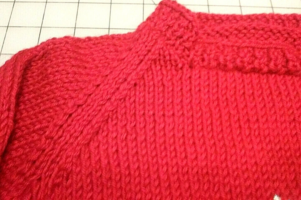 Nuevo Suéter Pullover Rojo Manga Raglán Árbol de Navidad Infantil Tejido a Mano 6M a 5T Foto 3 de 4