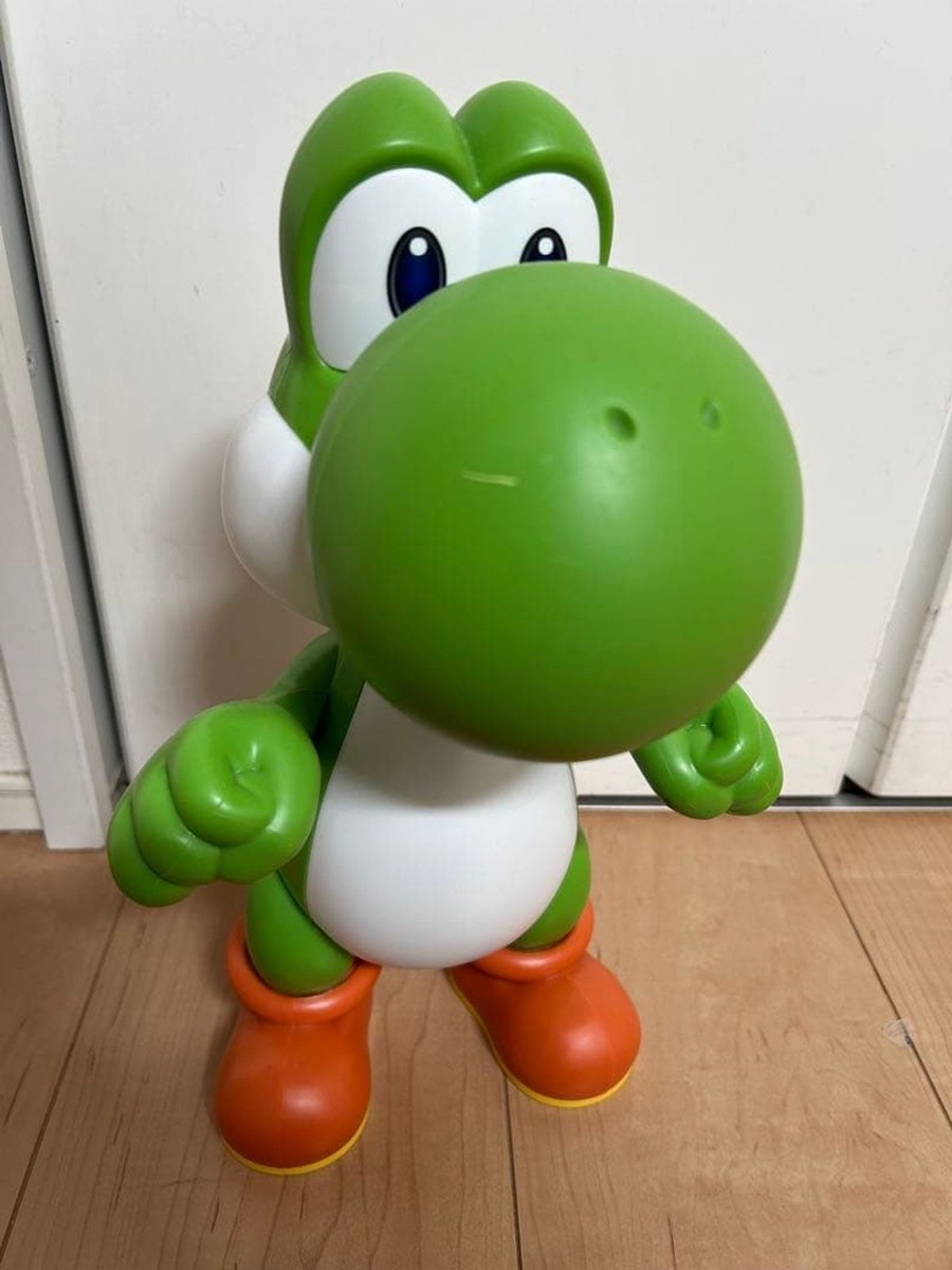 Super Mario Yoshi Large Figure Figurine Statue Nintendo