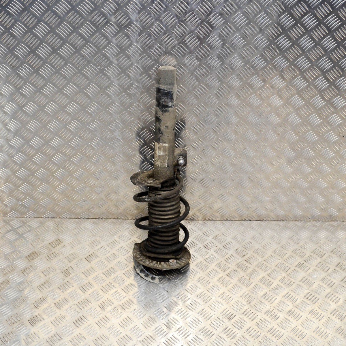 t BMW 3 F30 F80 Front Left Shock Absorber 149415 3.0 Diesel
