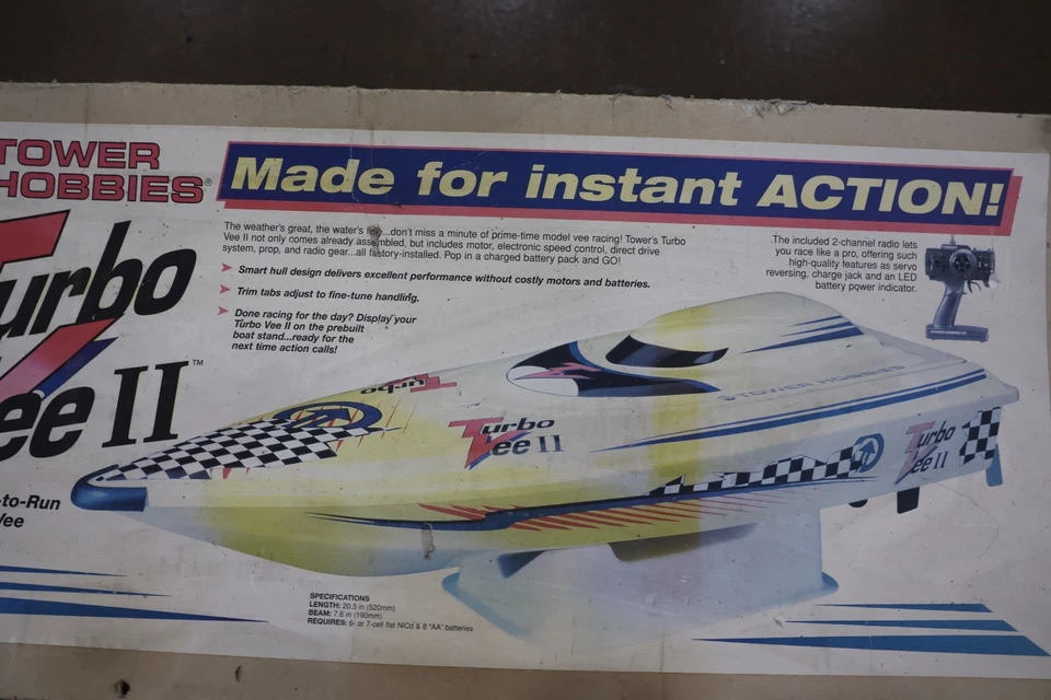 Vintage Tower Hobbies Turbo Vee II Electric Radio Controlled Racing Boat-GREAT!! - Image 3 of 4