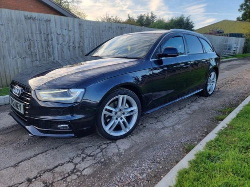 Audi A4  S- Line Black Edition2.0 Tdi  177hp Quatro Estate Fresh MOT  171200 Mil