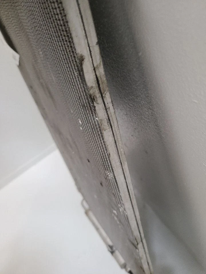 Condensador de aire acondicionado Nissan Quest 2011-2017 3,5 L 921101AA0A 11-17 Foto 3 de 4