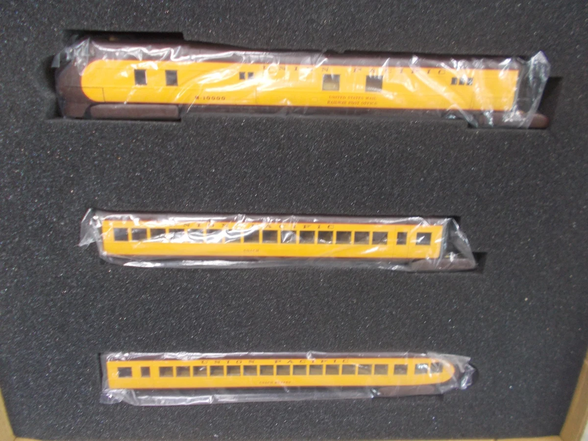 Con-Cor HO Scale Model Railroad Locomotives for sale | eBay