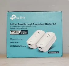 TP-LINK AV2000 2-Port Gigabit Passthrough Powerline Starter Kit