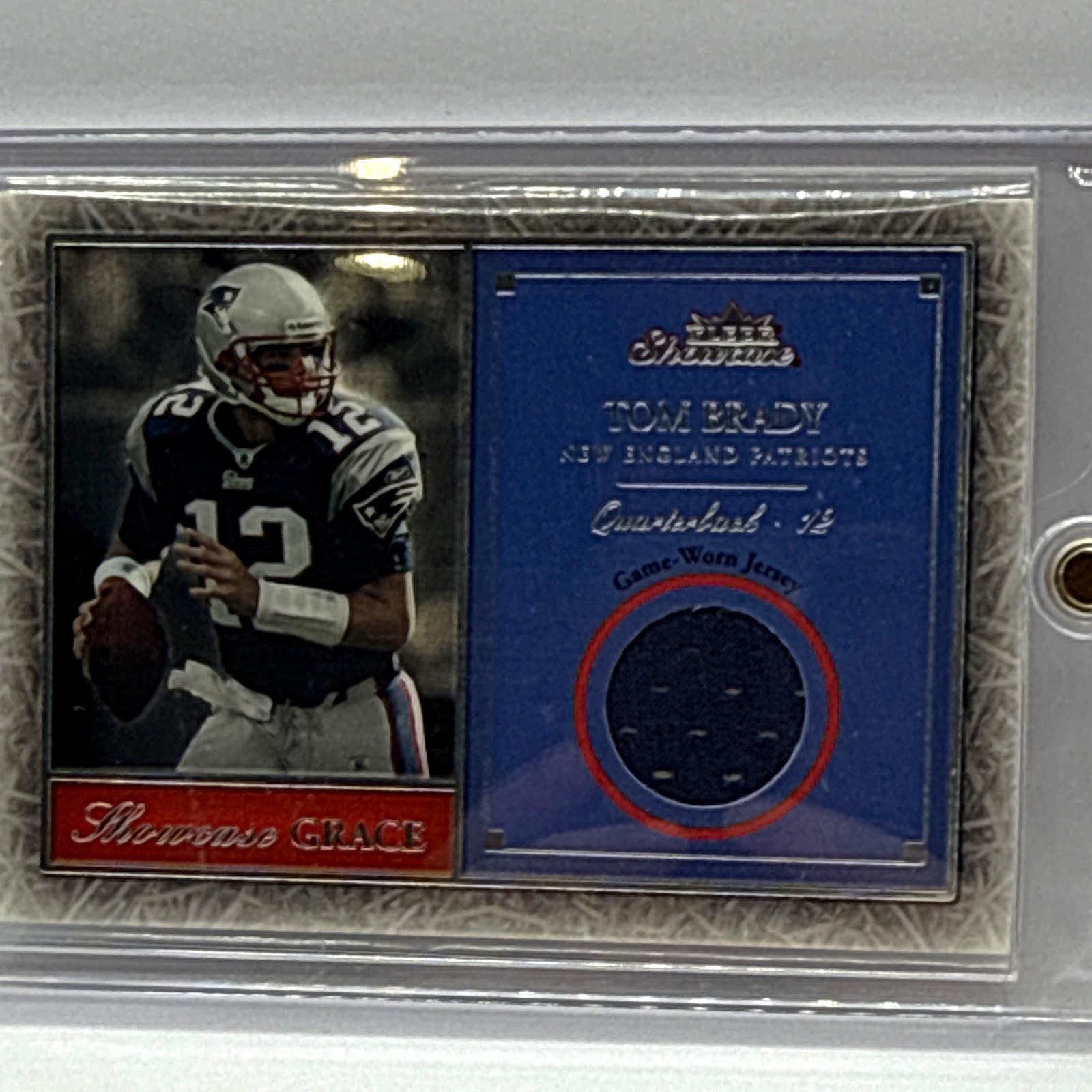 Fleer 2004 Showcase Grace Silver Jersey Tom Brady Game-Worn MEM SG-TB Pats