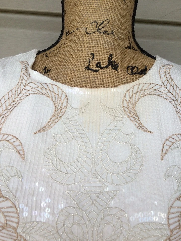 VESTIDO VAINA BORDADO BELLE BY BADGLEY MISCHKA BLANCO MARFIL TALLA 6 NUEVO LEER $299 Foto 4 de 4