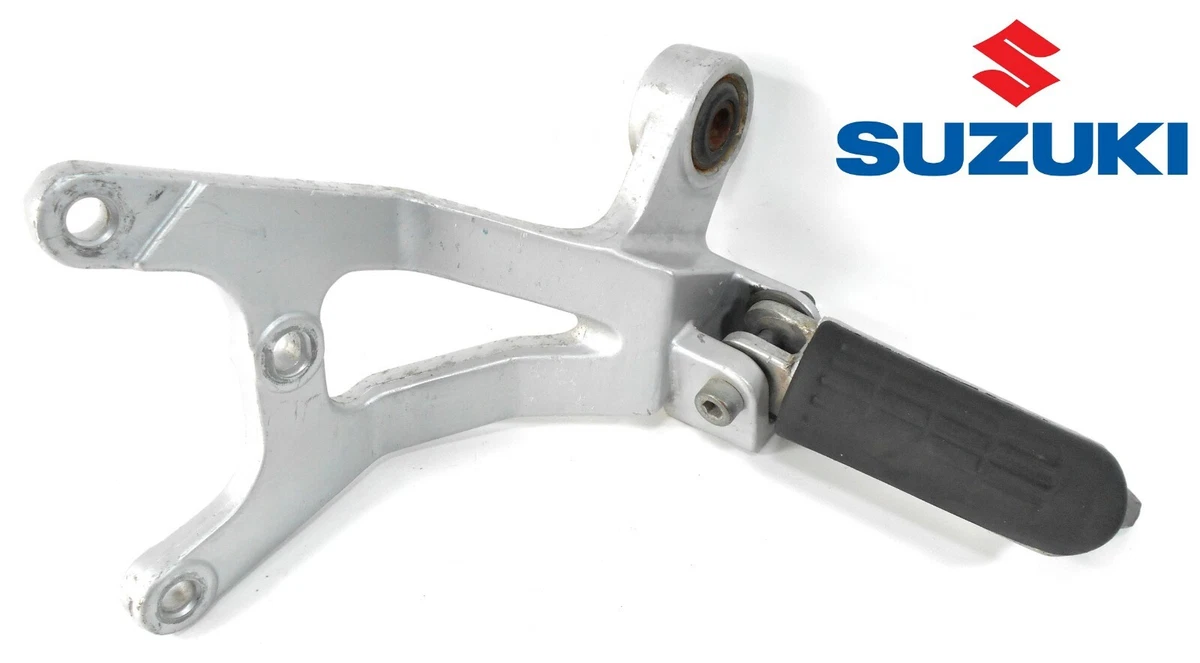 Pedane Regolabili Arretrate Lightech FTRSU003 Poggiapiede Fisso per Suzuki GSX-S 1000 2015-20 Vendita Online