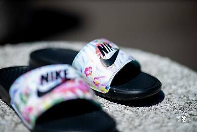 New Women's Nike Bennasi JDI Floral Print Slides Casual New Women's Nike Bennasi JDI Floral Print Slides Casual