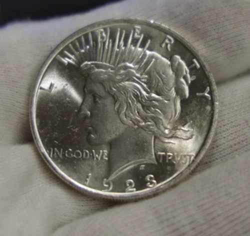 1923 US Peace Silver Dollar $1 Nice Unc