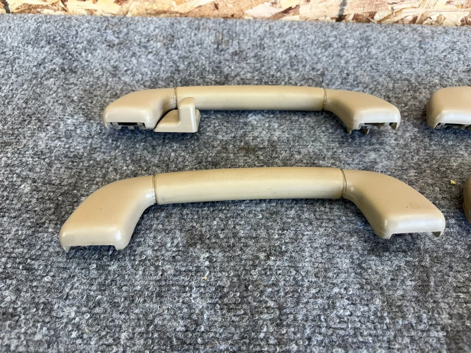 JUEGO DE 5 MANIJAS BARRA DE AGARRE INTERIOR TOYOTA SEQUOIA 2008-2022 OEM Foto 2 de 4