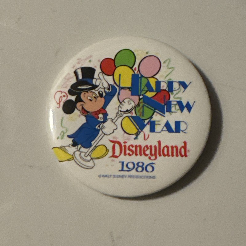 Disneyland 1986 Happy New Year Singing Mickey Mouse Balloons Button Pinback 3"