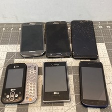 Lot of 6 Old / Vintage Cell Phones 4 Samsungs 2 LG  FOR PARTS OR REPAIR