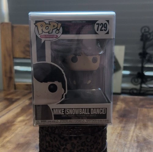 Funko Pop! Vinyl Stranger Things Mike (Snowball Dance) #729 Figure