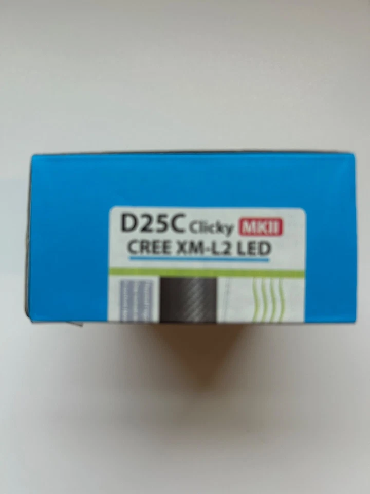 EAGTAC D25 Clicky MKII CREE XM-L2 LANTERNA LED MKII 800 LUMENS usa 1 CR123A - Imagem 3 de 3