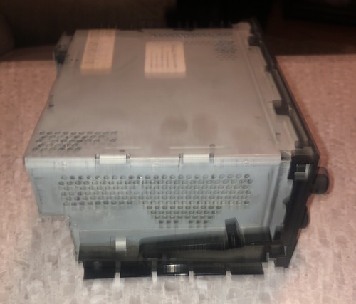 DELCO REMY AM/FM CD RADIO / MODEL # 15071234 Pulled From Chevy Silverado Works - Picture 2 of 5