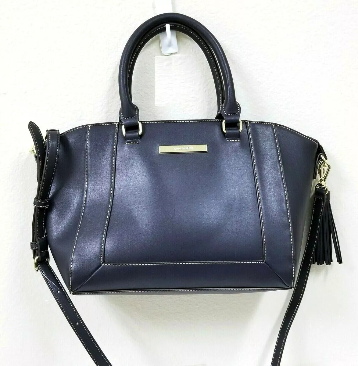 NEW NINE WEST NAVY BLUE LEATHERETTE GOLD ACCENT STITCHES CROSSBODY SHOULDER BAG