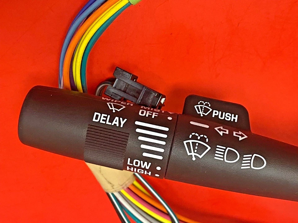 Interruptor combinado delantero GM 26073716 para Chevrolet Venture Pontiac Montana Foto 2 de 4