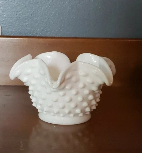 Vintage Fenton Hobnail Milk Glass 6 Point Ruffle Edge Rose Bowl Candy Dish