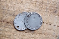 Relic WW2 RAC RTR dogtag Kings Own Royal Regiment WW2 number- WINTERBOTTOM 942