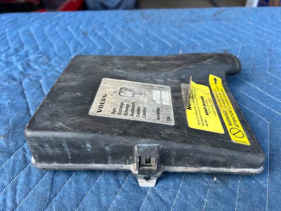 Volvo S70 V70 XC 1998-2000 módulo de transmisión de motor ECU cubierta de caja OEM #3078EM Foto 3 de 4