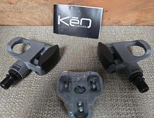 LOOK KEO Pedals & Bonus Cleats, New - Picture 2 of 9