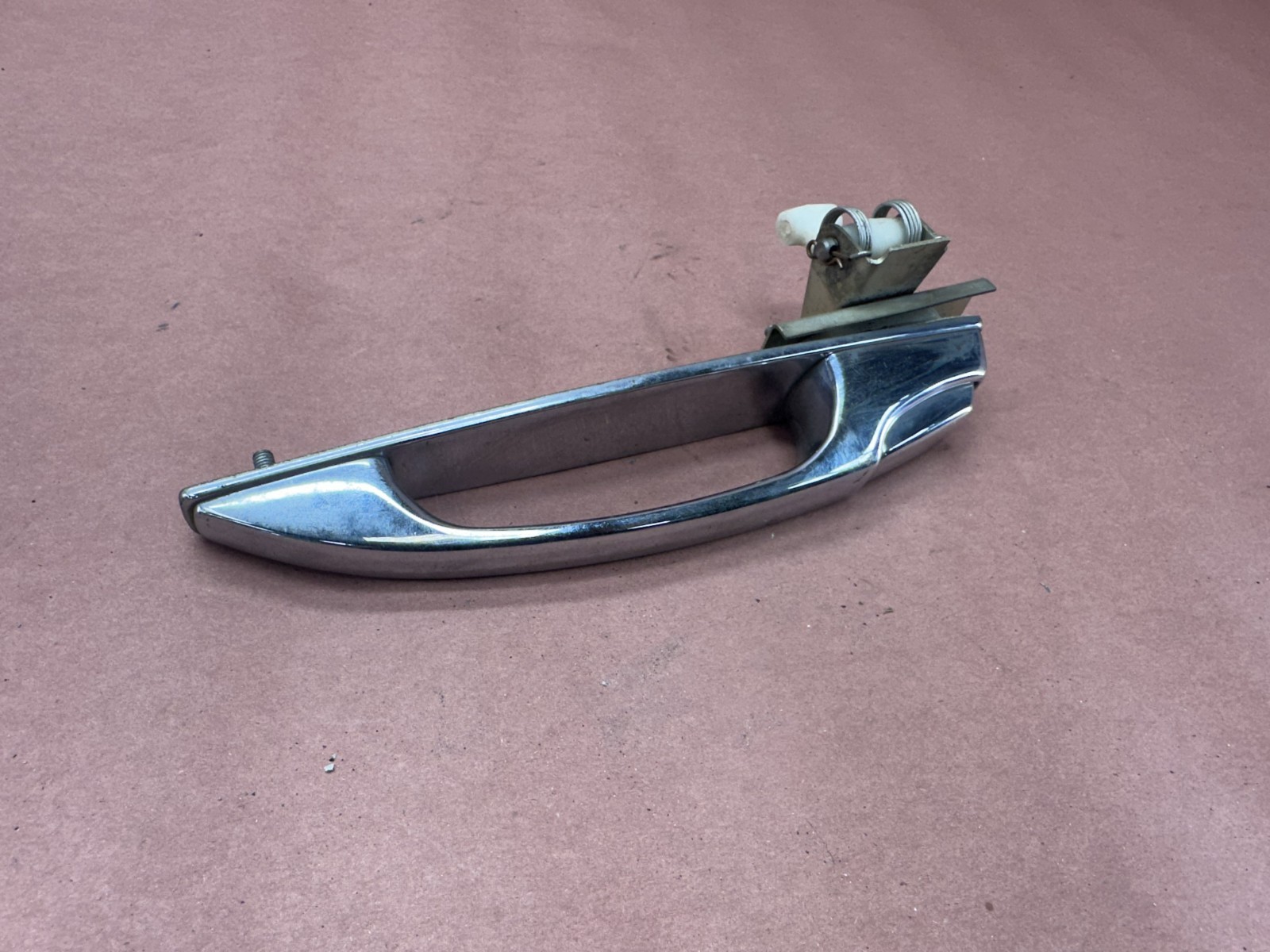 Rolls-Royce Silver Spirit 1986 Left Door handle