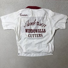 Vintage 60s Ladies Hilton Bowling Shirt Size M Chain Stitched Embroidered USA