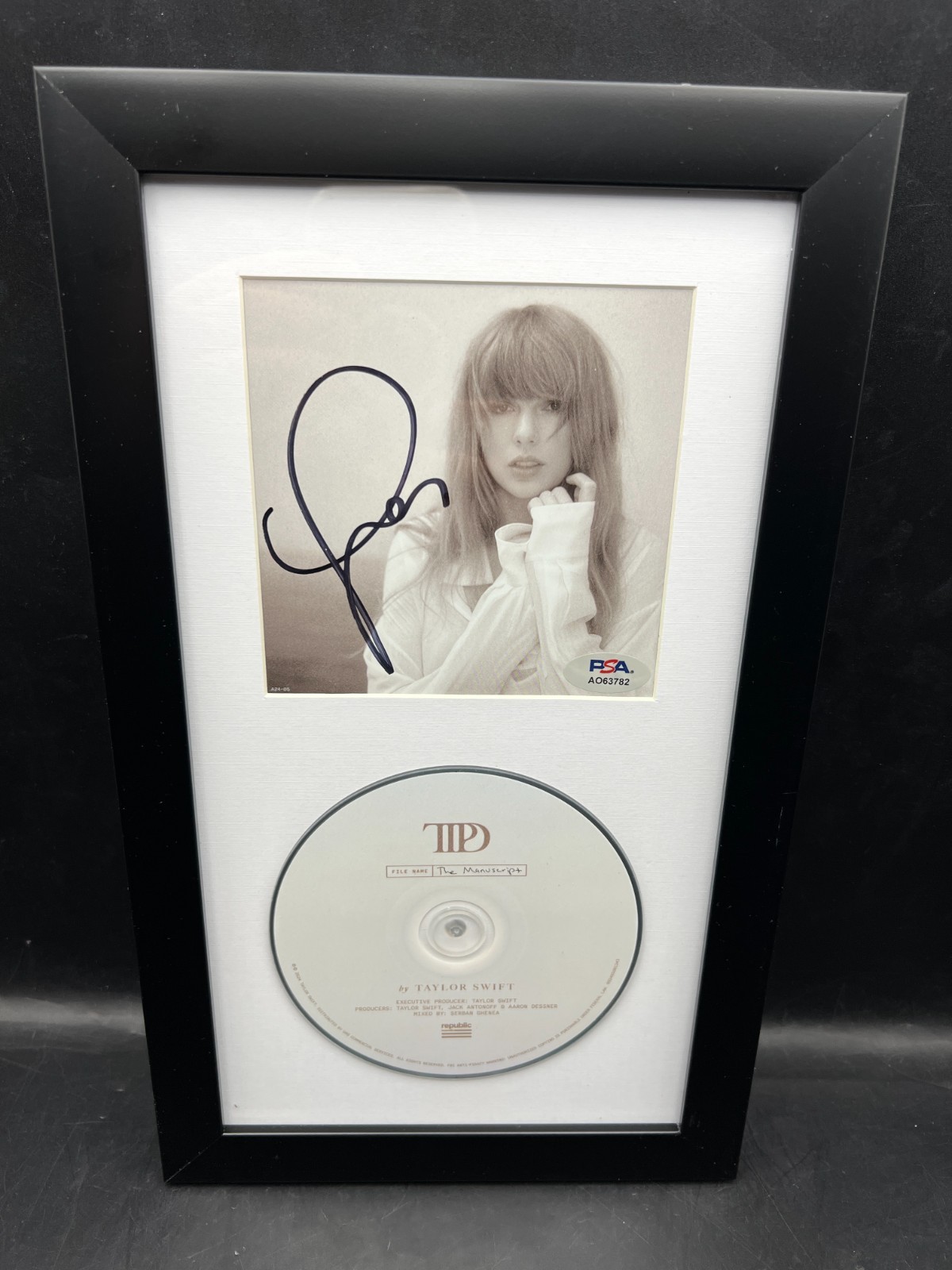 Taylor Swift Signed Autograph Tortured Poets Department CD Album Framed PSA/DNA