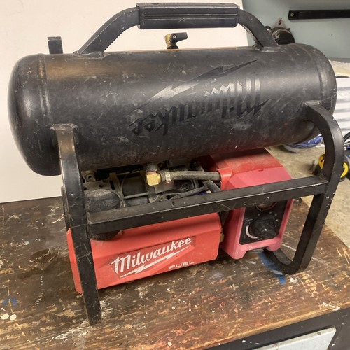 Milwaukee M18 Fuel 2840-20 2 Gallon Air Compressor For Parts Or Repair