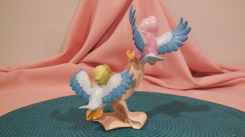 WDCC Disney's Cinderella Bird's " We'll Tie a Sash Around I't - Picture 4 of 9