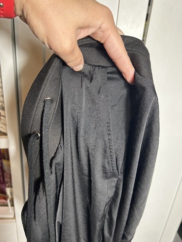 BCBGMAXAZRIA Black SATIN Jogger PANTS SIZE XS - Picture 12 of 13