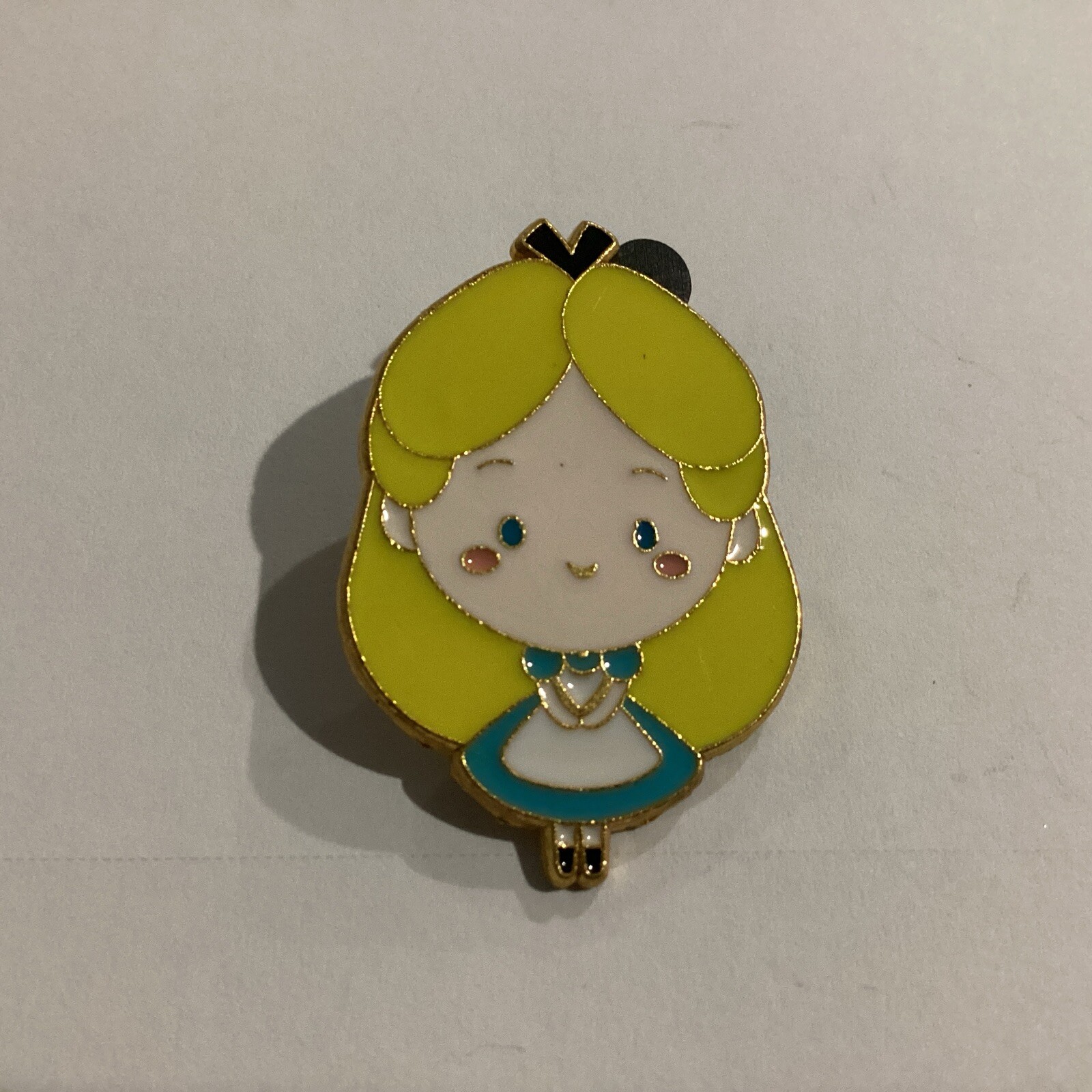 Alice In Wonderland Individual Pin Disney World Parks Trading Pins ~ Brand New F