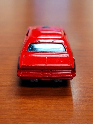 Hot Wheels Spider-Man Maximum Venom ‘70 Dodge Challenger Hemi 1/64 - Picture 5 of 6