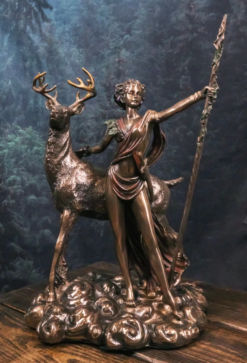 diana-goddess-of-the-moon-and-hunting