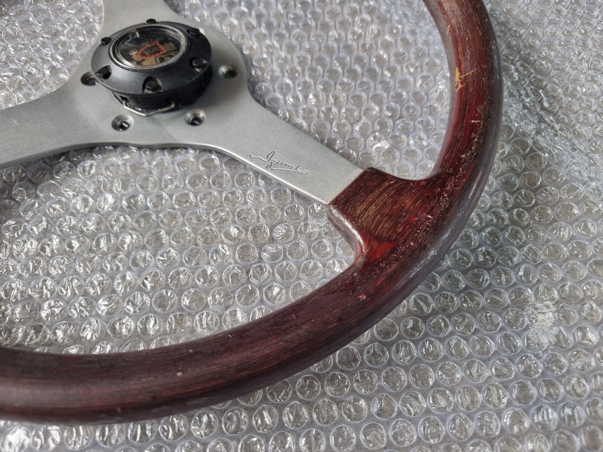 IZUMI wood STEERING WHEEL GREAT GENUINE PART c10 c110 c210