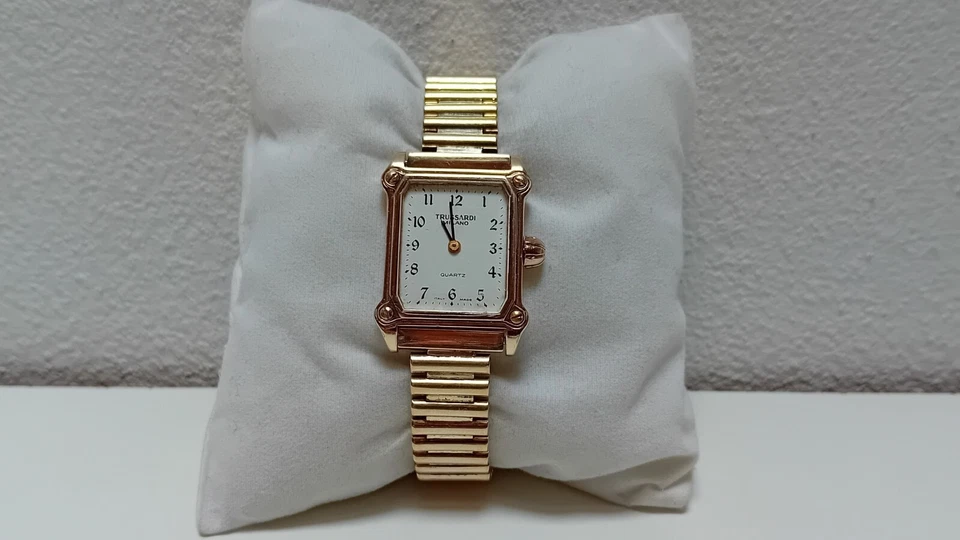 Trussardi Orologio Donna in Argento 925 Placcato Oro Funzionante - Immagine 2 di 4