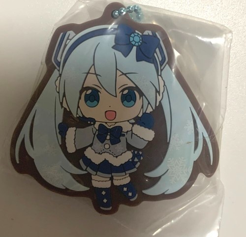 Set of 4 Snow Miku 2024 Assort Gacha Rubber Strap & Badge Hatsune Miku aaa - Picture 4 of 5